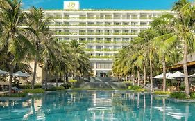 โรซา อัลบา รีสอร์ต แอนด์ วิลลา ตุ้ย หวา